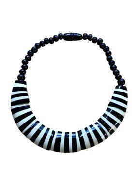 Vintage Black & White Laminated Lucite Statement Necklace 1970s or Older Runway